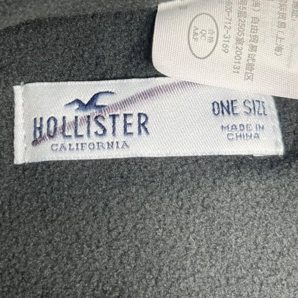 Hollister Hat Womens Black New WOT Ball Top Fleece Fuzzy - Picture 5 of 10